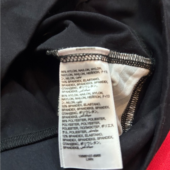 Women Jacket - Picture 2 of 11